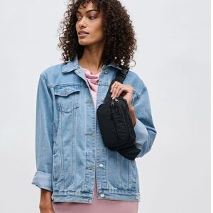Stylish Black Crossbody Bag